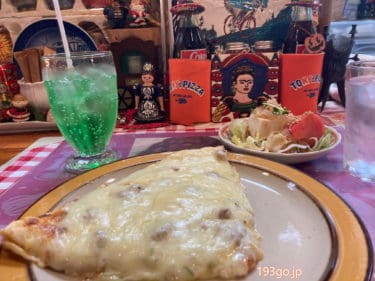 【吉祥寺 ランチ】「TONY’s PIZZA」吉祥寺の名店！チーズたっぷり　アメリカ映画に出てきそうなレトロ可愛いピザ屋