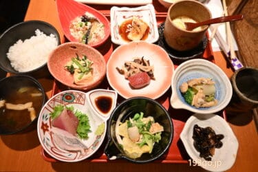 京都ランチ「みます屋 おくどはん」9種のおばんざいランチと、プルフワだし巻き玉子と西京焼き　絶品かまどご飯は大盛り無料