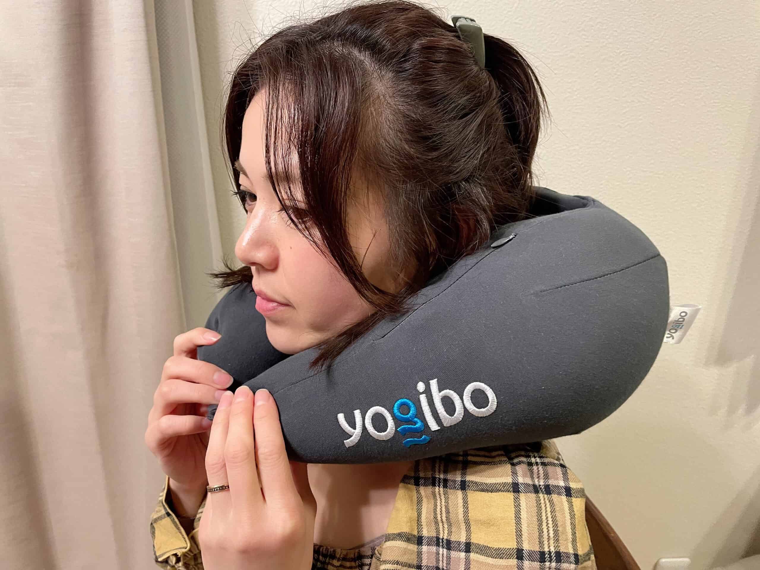 販売 Yogibo Neck Pillow X Logo アイマスク付ネックピロー